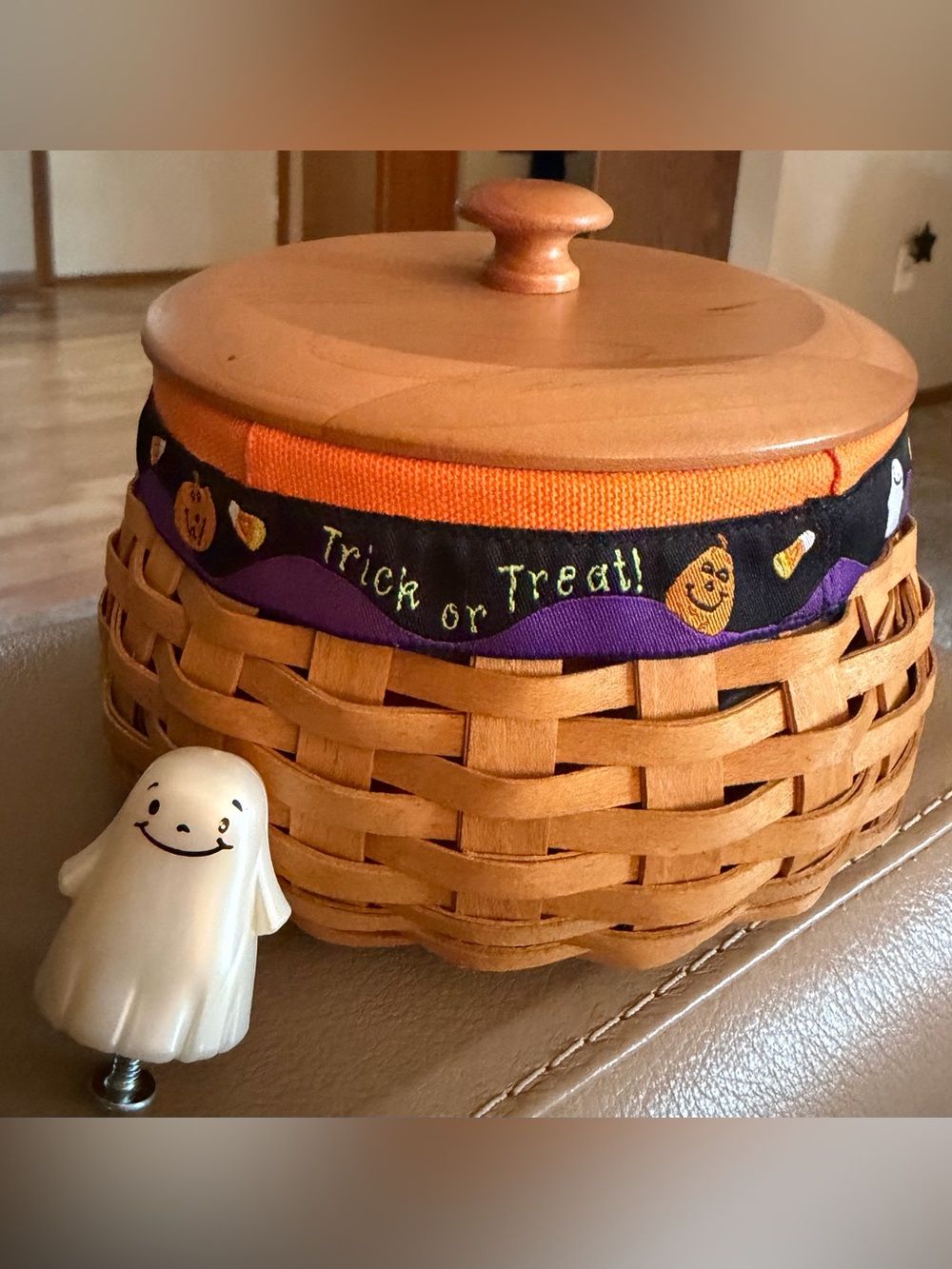 LONGABERGER TRICK OR TREAT BASKET SET/BRAND NEW!